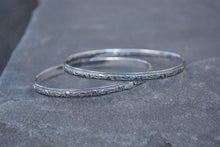 Pattern Floral Bangle Bracelet