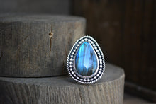In the Forest Ring // Labradorite // Size 7.25