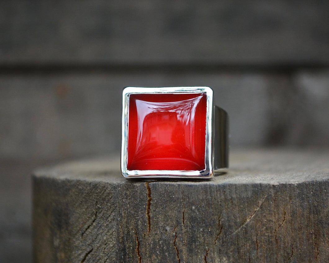 Carnelian Square Ring // Size 7.75