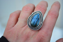 In the Forest Ring // Labradorite // Size 7.25