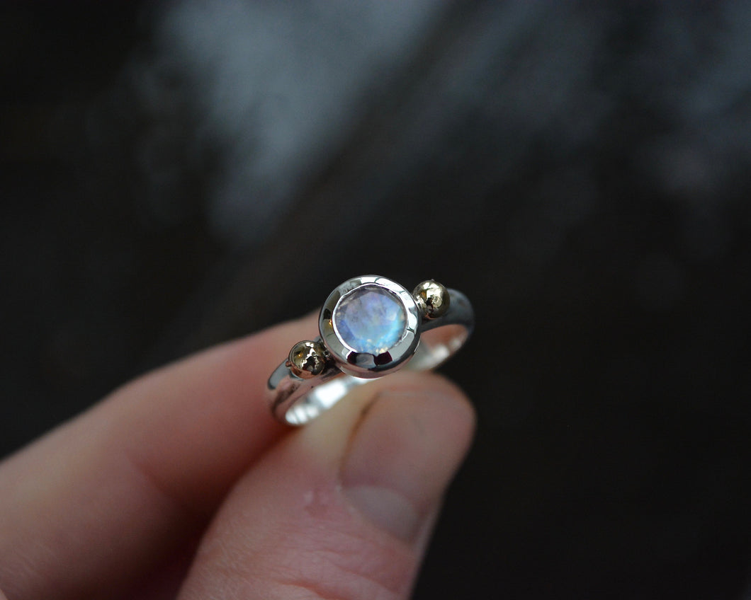 Rainbow Moonstone 14K Gold Sterling Ring // Size 6