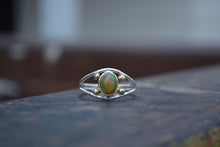 Four Points Opal Ring // Size 8.5