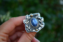 Kyanite Olive Branch Ring // Size 8