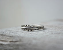 Mini Feather Ring