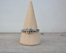 Mini Feather Ring