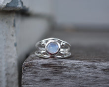 Moonstone Four Point Ring // Size 6.75