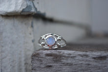 Moonstone Four Point Ring // Size 5.5