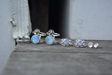 Moonstone Four Point Ring // Size 5.5