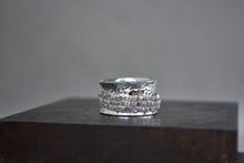 Hammered Spinner Ring
