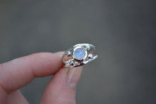 Moonstone Four Point Ring // Size 5.5