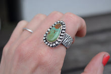 Turquoise 14K Bezel Bark Band Ring // Size 7.5