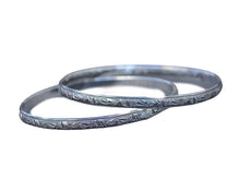 Pattern Floral Bangle Bracelet