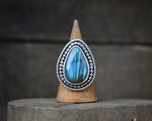 In the Forest Ring // Labradorite // Size 7.25