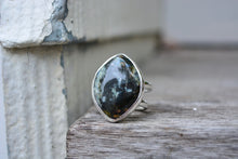Clear Creek Plasma Agate Ring // Size 8